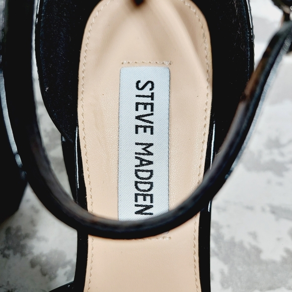 New Steve Madden Definable Black Patent Block Heel Pumps F43 - Picture 10 of 12